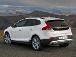 Volvo V40 Cross Country D4 2012 года